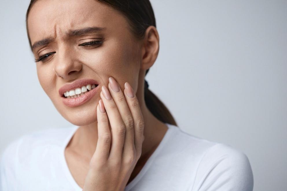 داروی ژلوفن برای دندان درد